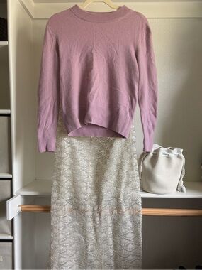 Everlane Women's Lilac Cashmere Crewneck Sweater